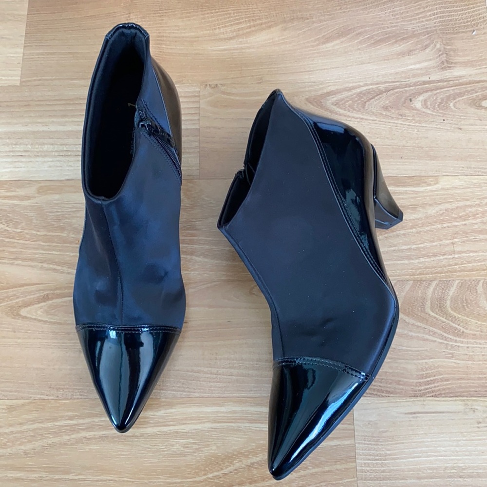 Piccadilly Booties